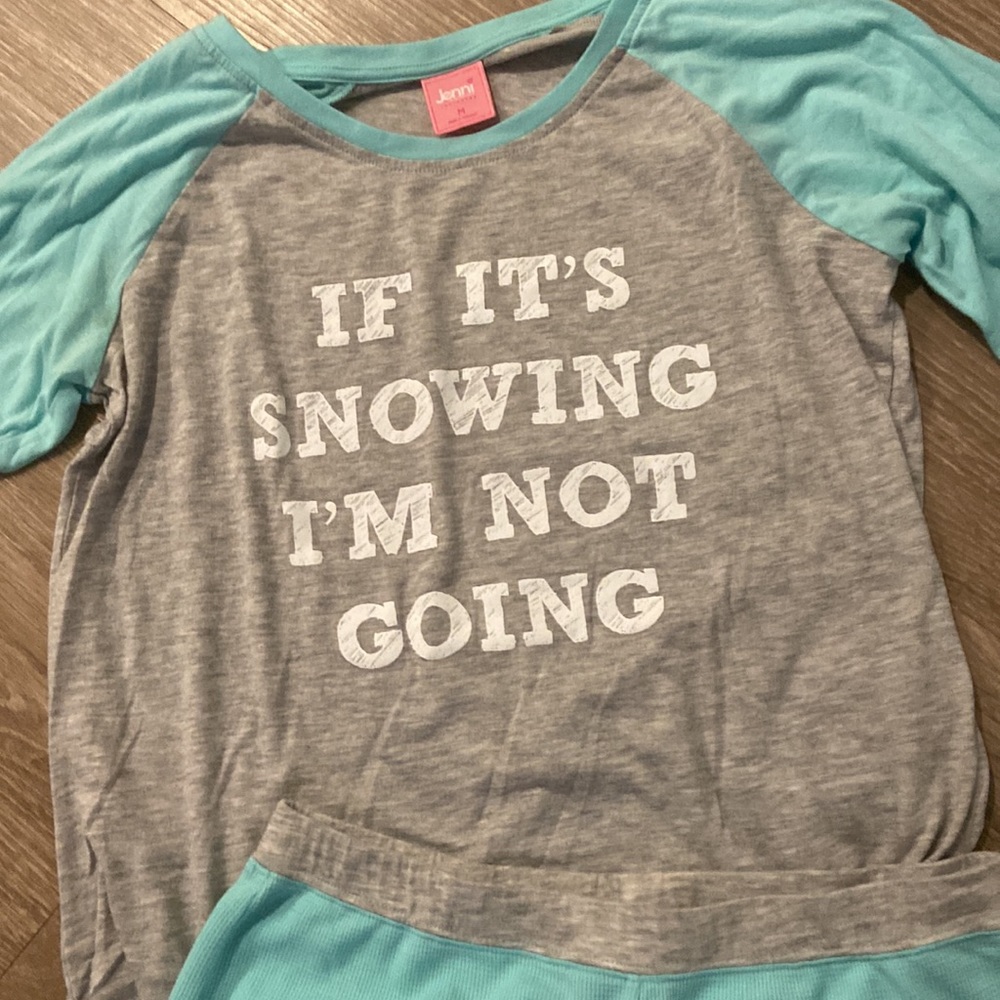 Winter Pjs - Picture 2 of 3